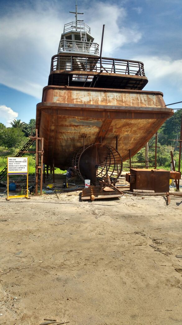 Construção Naval – Barcos e Balsas – em Manaus